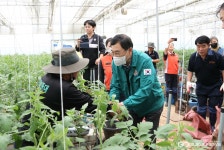 주낙영 경주시장, 태풍 힌남노 복구…최우선은 민심수습과 일상회복