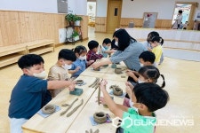 청주 창리초병설유치원, 다육화분 만들기 도예체험 실시