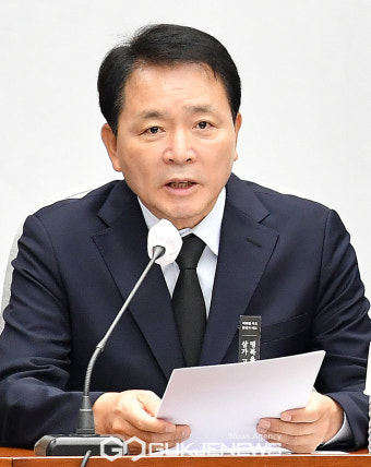 발언하는 성일종 국민의힘 정책위의장