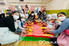 영동유치원, 가족과 함께 요리활동 운영