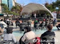 군산시평생학습관, 시민과 함께하는 거리공연 선보여