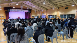 경주 선덕여고, 고입설명회…학생·학부모 관심집중 대성황