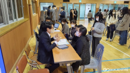 경주 선덕여고, 고입설명회…학생·학부모 관심집중 대성황