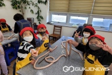 증평 도안초등학교, 삼보산골 소세지 만들기 체험 활동 실시