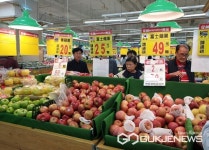 조길형 충주시장, 대만 현지서 직접 충주사과 수출 300톤 달성 판촉 나서