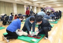 권기창 안동시장, 직원들과 심폐소생술 교육 동참