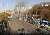 [포토] 북의왕IC 차량화재 안양-성남 제2경인고속도로 방음터널