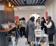 사천시 정신건강복지센터, 사회재활프로그램 작품전시 및 바자회 수익금 기부