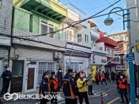 [포토] 부산 사하구, 설맞이 전통시장 화재대응 합동점검