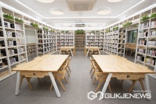 영동교육도서관, 새 단장 마치고 오는 17일 개관식 열어