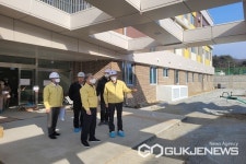 충북교육청 천범산 부교육감, 3월 1일 개교 학교 점검 실시