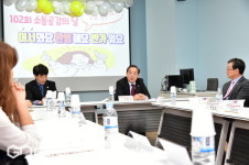 [포토] 하윤수 교육감, 학생교육문화회관과 시민도서관 방문