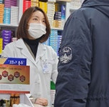 나는 솔로 13기 영숙, 약국서 빛나는 미모 인기녀 이유있네