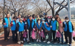 남원시 죽항동 주민자치위원회 봄맞이 요천벚꽃길 환경정화활동 펼쳐