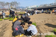 증평초등학교, 함께 돌보는 꽃밭 조성사업 참여