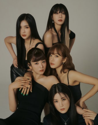 'IST엔터' 에이핑크 계약종료, 정은지만 재계약...팀 활동은?