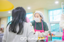 김경희 화성시의회 의장, 새솔동 지역 초등학교 급식 과밀 문제 고심