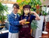 경주 선덕여고, 특수교육대상 학생들…선생님, 사랑의 커피 드세요