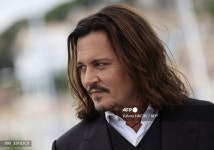 [칸 영화제] 한 곳 바라보는 조니 뎁