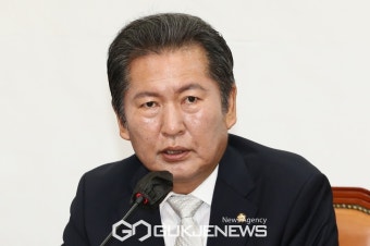 발언하는 정청래