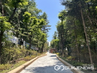 용인시 기흥구, 구갈동 보행자도 개선...길 넓히고 꽃 심고 정자 설치