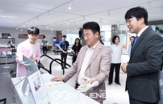 김동근 의정부시장, 어르신이 행복한 도시 만들고자 건강보험 고령친화연구센터 방문