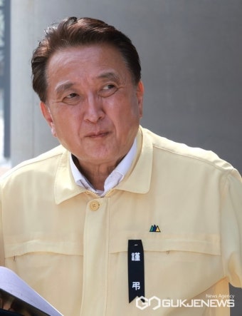 김영환 충북지사, 오송 지하차도 사고 유가족-도민께 드리는 글 발표