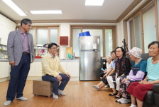 신동헌 천안시 부시장  폭염 속 취약계층 방문