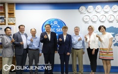 美 해사청장, 한국해양수산연수원·APEC SEN 방문
