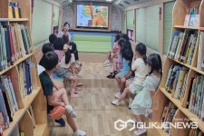 음성 삼성초등학교, 상상 가득 꿈의 책버스 운영