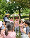 음성 동성유치원, 자연서 배우는 가을 숲 체험 실시