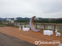 용인시, 영문리 경안천에 고향의 봄 주제 쉼터 조성