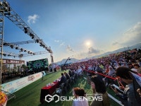 [GJ포토]가수 동후, 제15회 대한민국청소년트로트가요제in 강진서 그대라면 선사