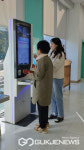용인시, 모현도서관서 어르신 키오스크 사용법 교육