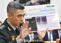 강신철 합동참모본부 작전본부장,북한 소형목선 관련 보고