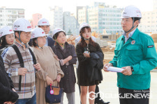 이상일 용인시장, 중앙동 공동주택 공사 현장서 입주예정자들과 간담회