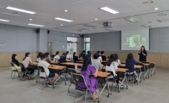 은행골 문화살롱으로 거듭난 시흥시 은행골 작은 도서관