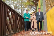 이상일 용인시장, 5개 초·중·고 통학·교육환경 현장 점검