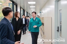 이상일 용인시장, 5개 초·중·고 통학·교육환경 현장 점검