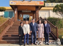 중국 싱하이밍 특명 전권 대사 일행, 제천 봉양 한국차문화박물관 방문