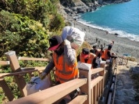 부산시설공단, 태종대유원지서 민‧관‧군 합동 해양쓰레기 정화활동