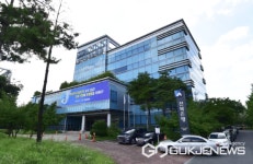 전북도-전북테크노파크, 기능성 소재부품기업 경쟁력 강화에 총력...경쟁력 강화사업 앞당긴다