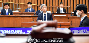 모두발언 하는 조희대 대법원장 후보자