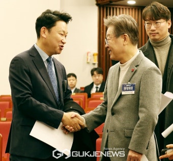 이재명 대표와 곽상언 지역위원장