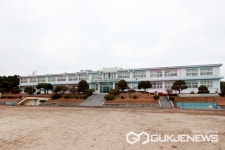 이상일 용인시장, 남사읍 학교 방문해 학부모들과 교육 환경 개선 방안 논의