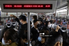 베이징 퇴근길 러시아워 지하철 사고, 30명 이상 다쳐