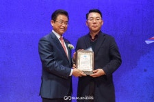 경주 제일금속-제이와이오토텍, 무역의 날 경북도지사 표창 수상