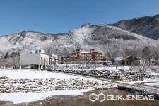 옥천군, 장령산자연휴양림 노후시설물 새단장