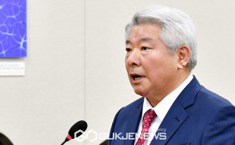 모두 발언하는 김홍일 방통위원장 후보자