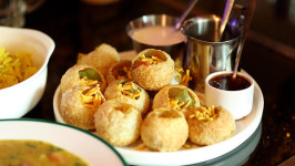 문경 방문한 이만기, 문경새재·진남역 철로 자전거·인도 빠니뿌리 음식점 찾는다